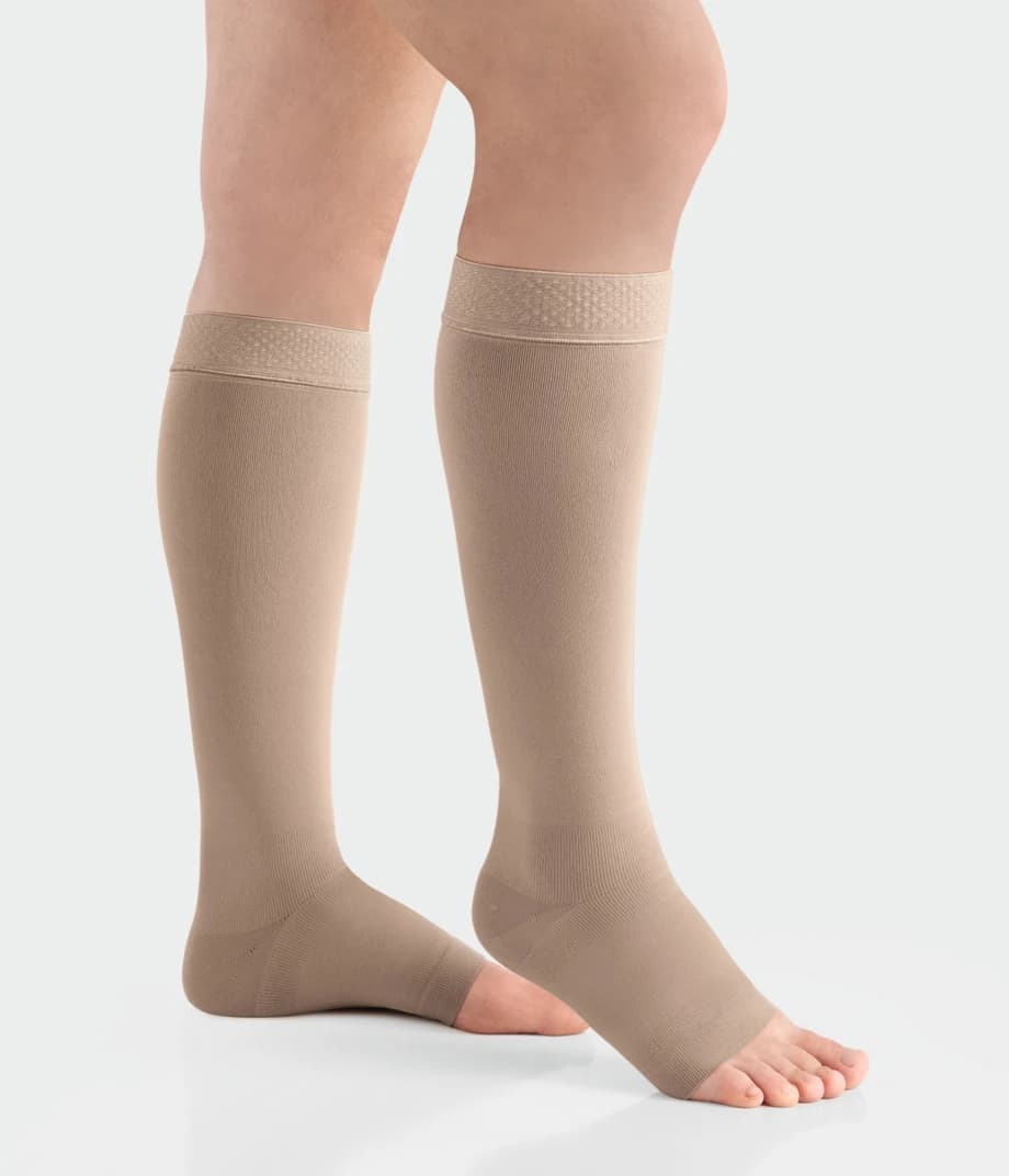 Juzo Move AD Easy-Donning Compression Stocking | Below Knee | Open Toe